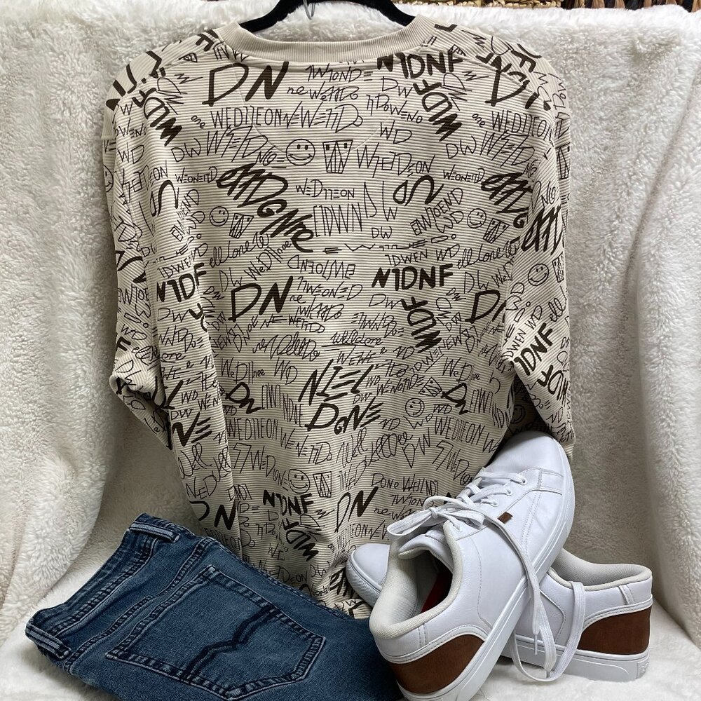 Men's XL Octave Long Sleeve Shirt w/Fun Graffiti like Design Beige Color